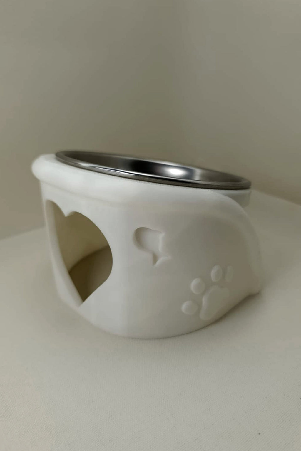 Pixi Kedi Mama Kabı Standı – %13 Eğimli Ergonomik Tasarım, PETG Gövde + Paslanmaz Çelik Kase Beyaz