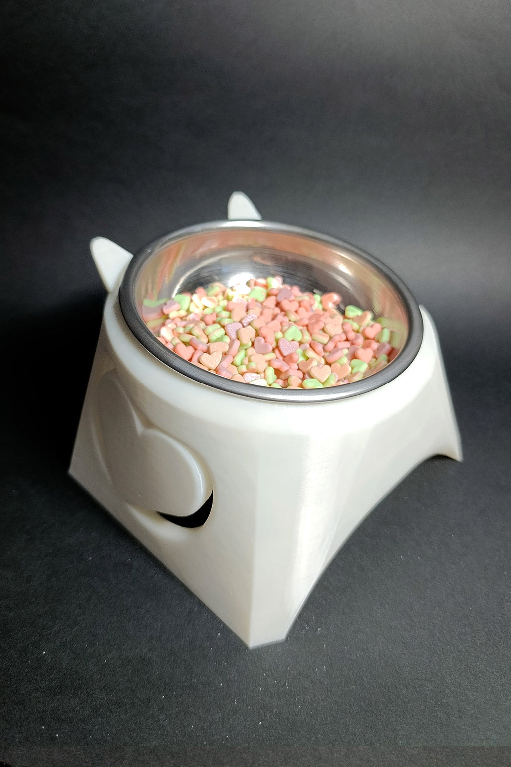 Luci Yüksek Ayaklı Kedi Mama Kabı - Boyun Koruyucu Eğik Tasarım - Anti-Stres Metal Kase