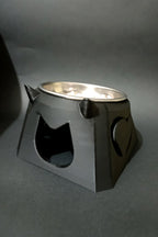Luci Yüksek Ayaklı Kedi Mama Kabı - Boyun Koruyucu Eğik Tasarım - Anti-Stres Metal Kase Siyah