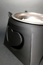 Luci Yüksek Ayaklı Kedi Mama Kabı - Boyun Koruyucu Eğik Tasarım - Anti-Stres Metal Kase Siyah